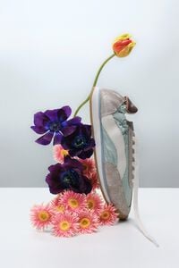 Deportiva 13 06 serraje metalizado y nylon verde