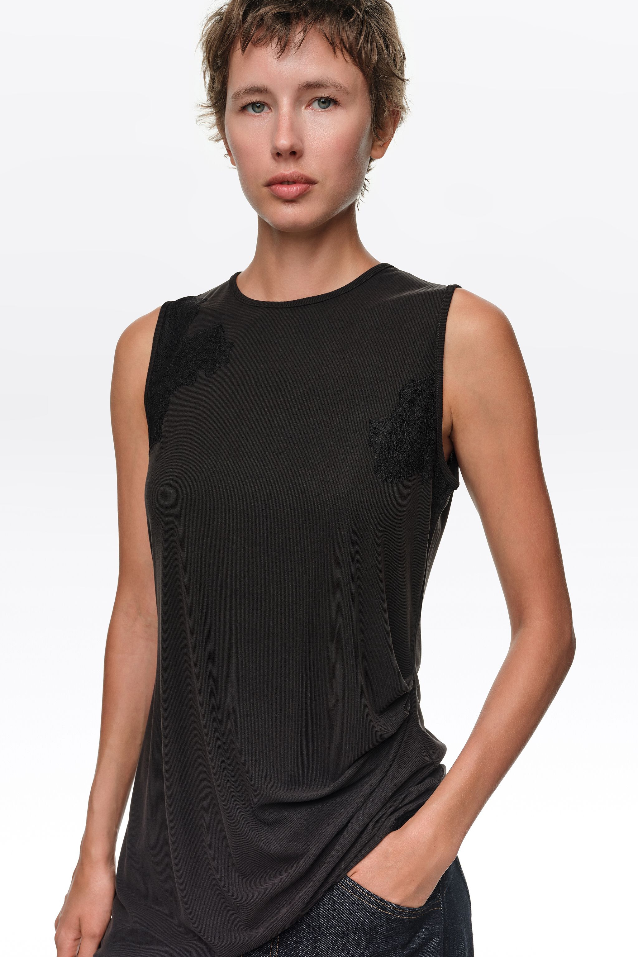 ®️‪ BABYLCLUB X-top Black Black fluid ribbed top with lace details