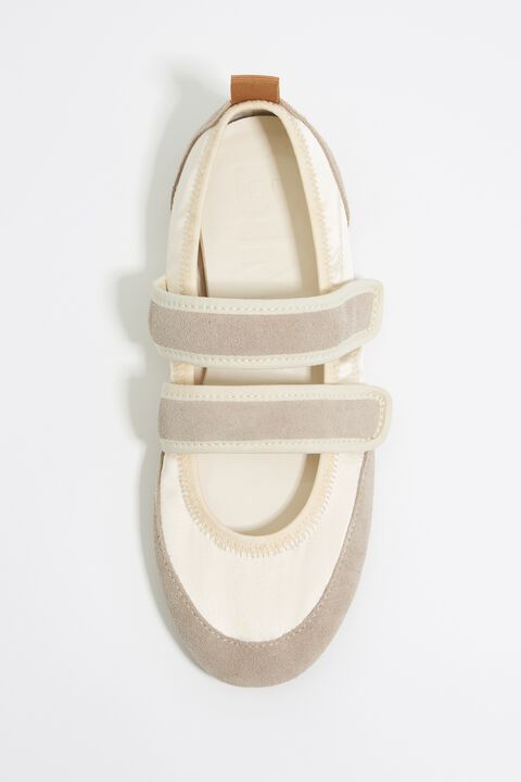 Bailarina deportiva blanca Bailarina deportiva blanca