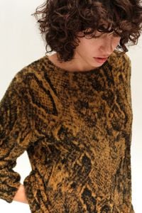 Long khaki reptile fur sweater