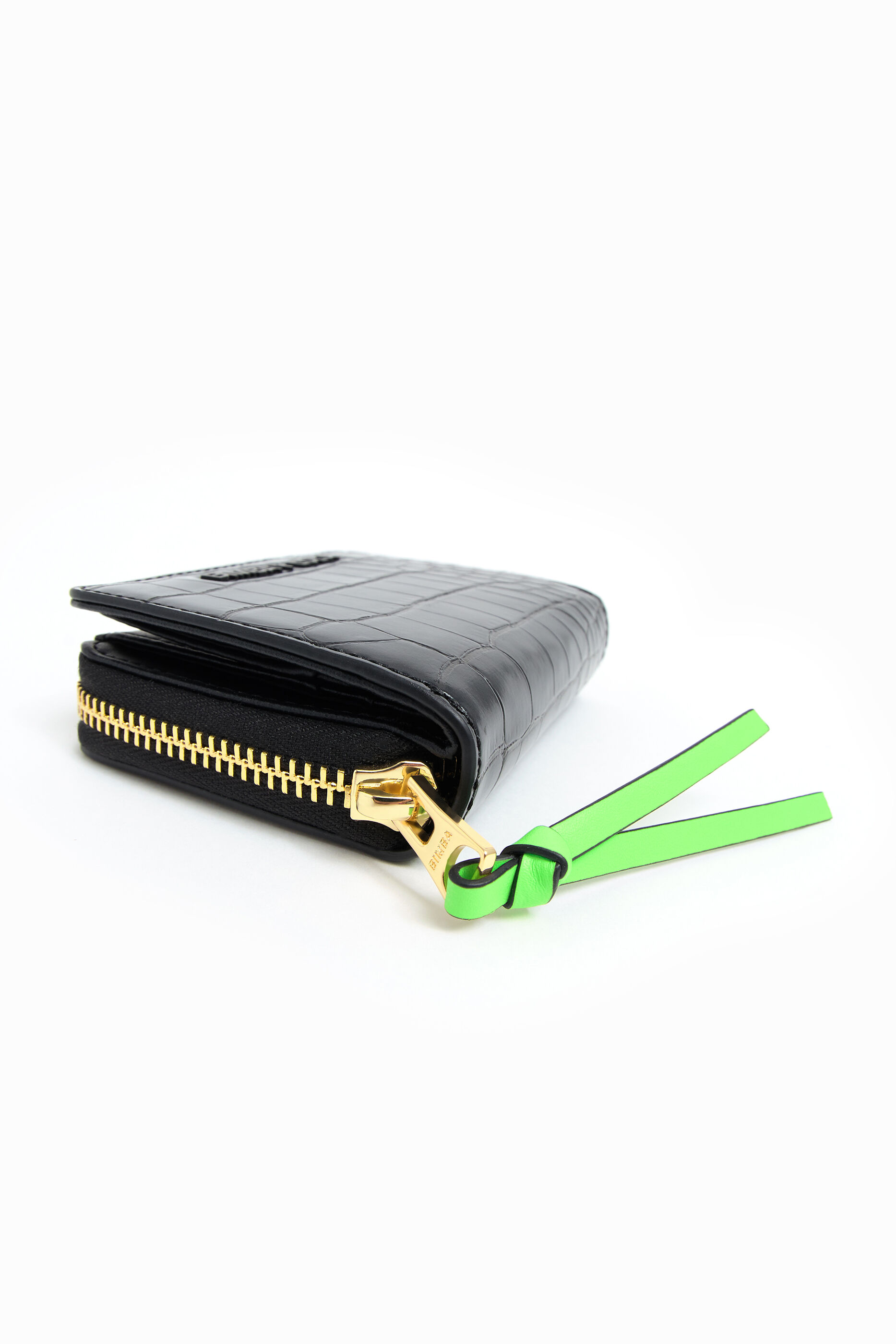 black flap purse