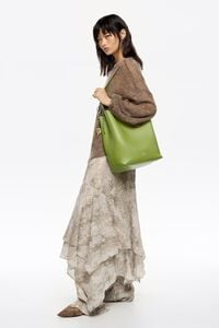 Large kiwi leather Carlino bag