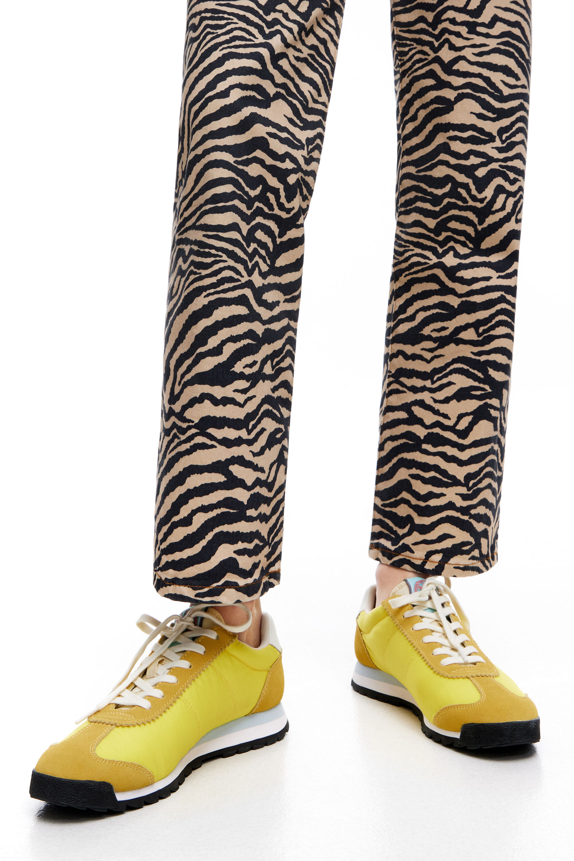 Deportivas y sneakers de mujer | BIMBA Y LOLA Primavera Verano 2022