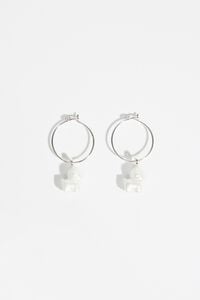 Brincos argola c&atilde;o p&eacute;rola