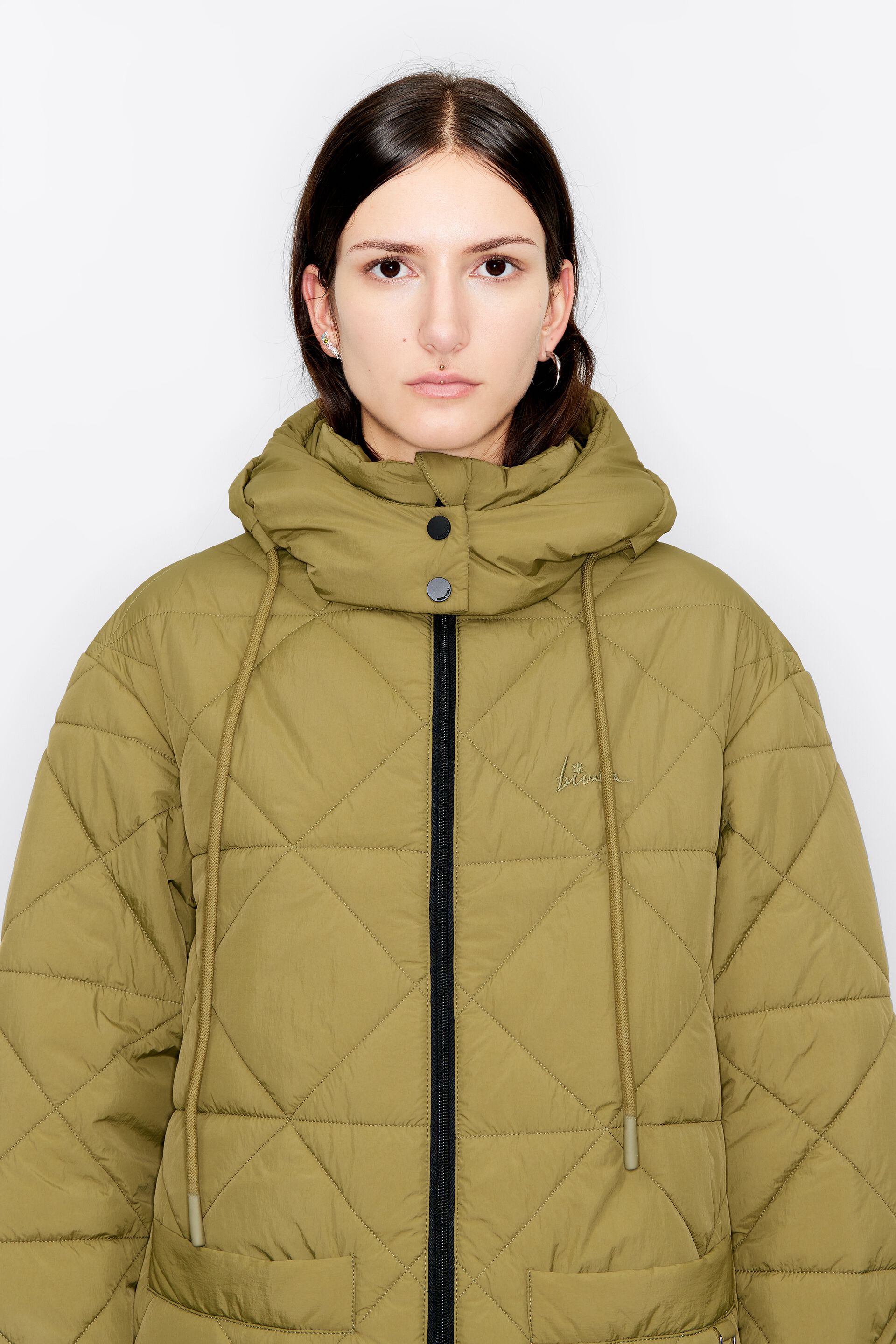 Los abrigos guateados están de moda este invierno y estos son los 15 más  bonitos que puedes comprar
