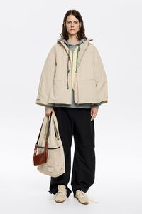 Gabardina línea A piedra claro