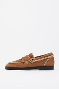 Tan double-face loafer