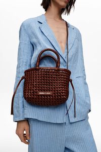 Bolso mini trenzado piel nuez