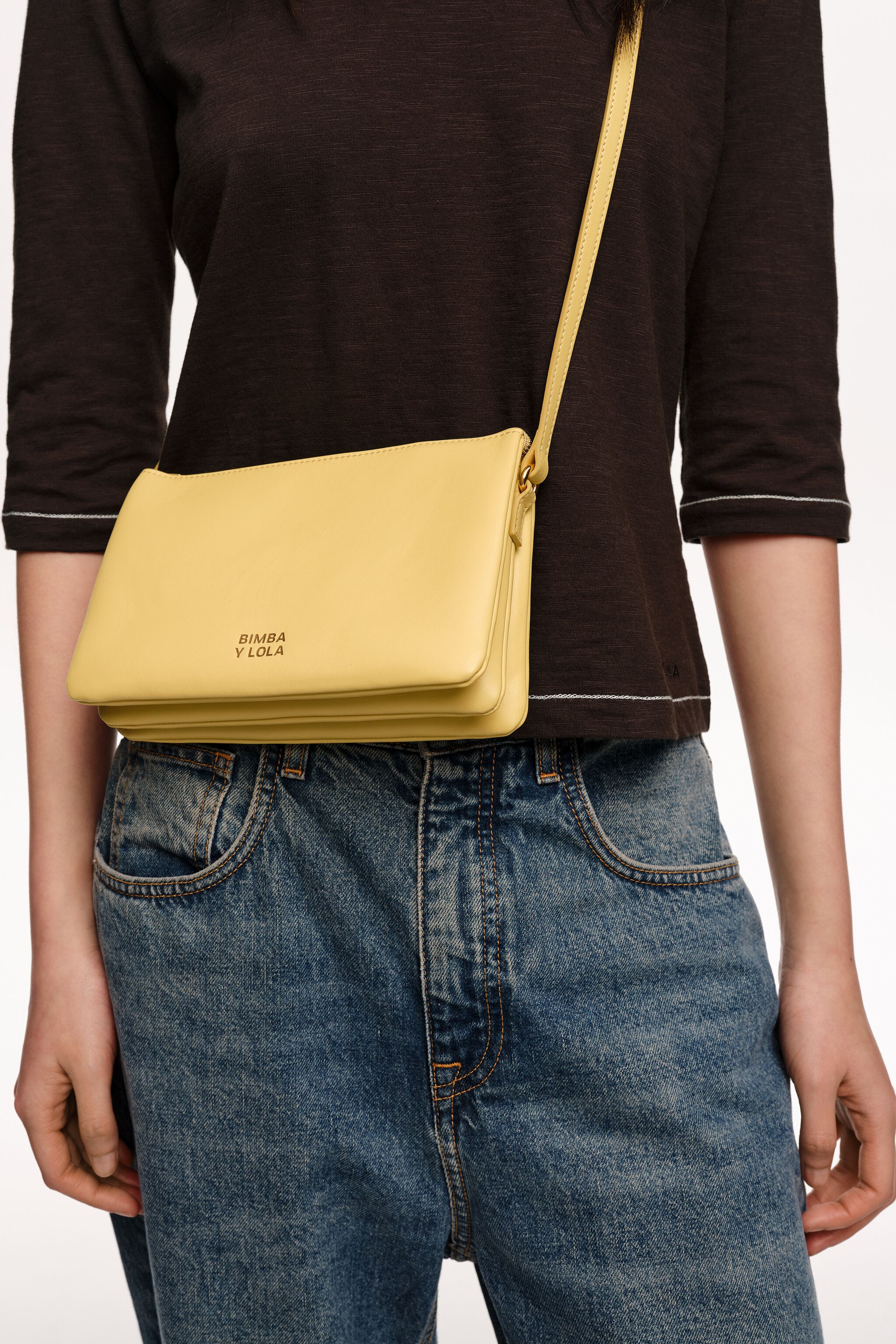 M*y様 bbbllllaaahhh 3-WAY CLUTCH BAG Banana mini leather triple clutch bag