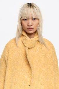 Abrigo sastre pelo amarillo