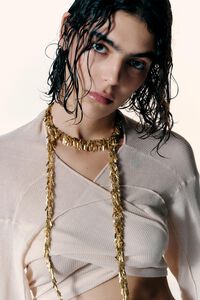 Collar cadena y flecos metal dorado envejecido