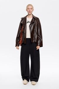 Cazadora piel satinada marrón oscuro