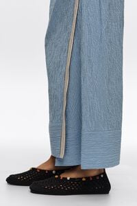 Bailarina crochet negra y piedras naturales