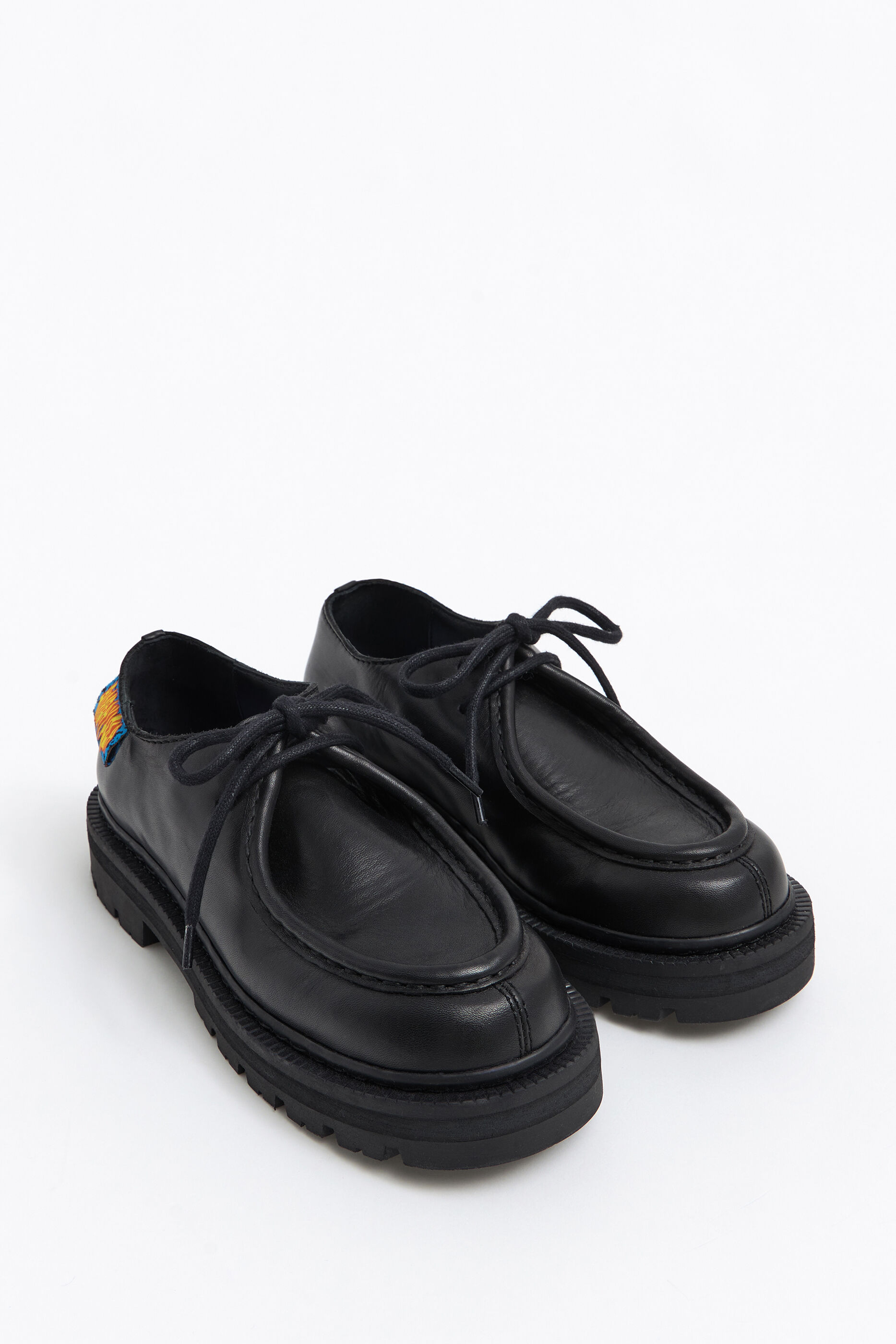 chaussure plate noir