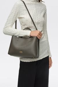 Medium elephant leather Chihuahua tote bag