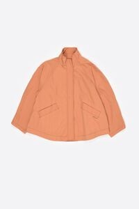 Short, orange fluid high neck trench