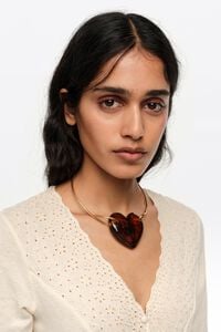 Amber resin heart choker necklace