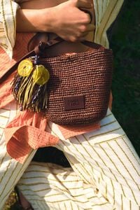 Small walnut raffia plaited bag