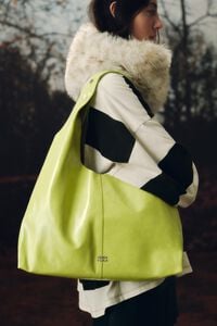 Шкіряна maxi Bikini Paper bag кольору лайм