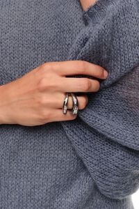 Pink crystals textured ring