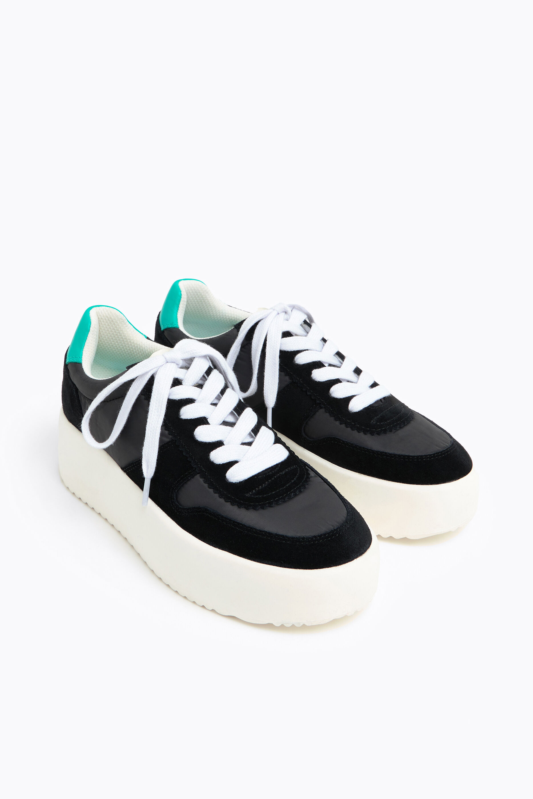 sneakers nere platform