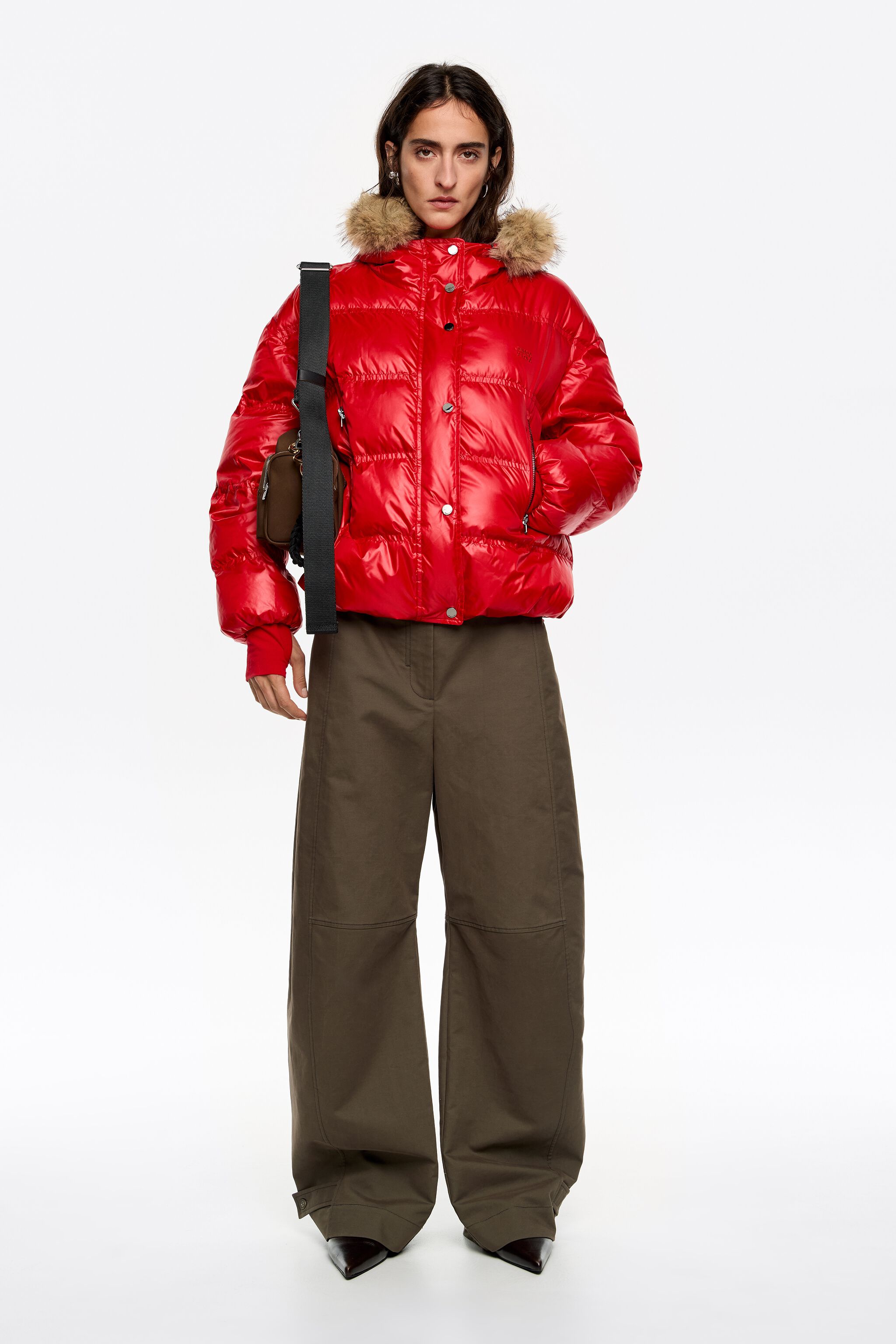 Short down jacket with red fur hood