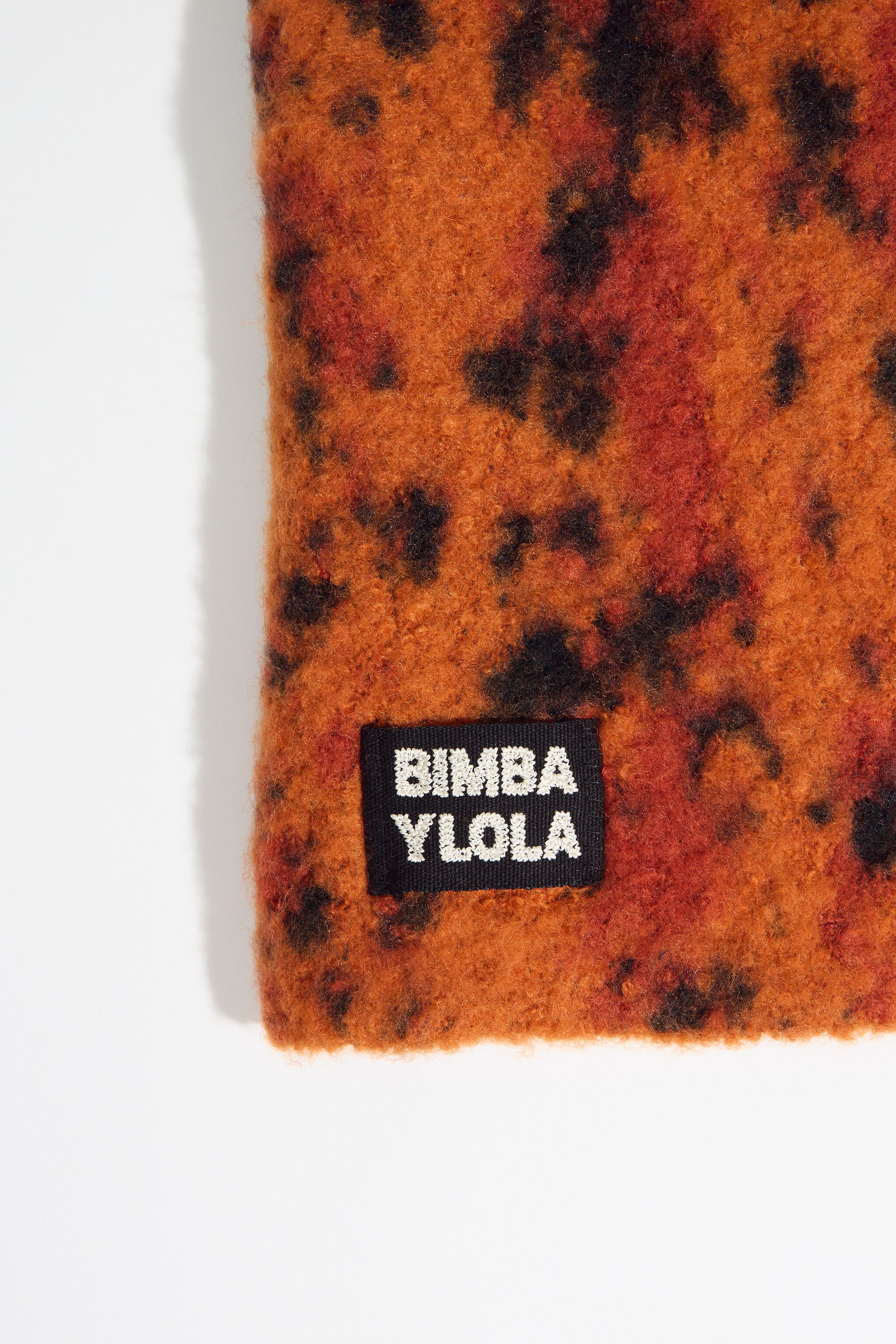 Carmine lynx knit balaclava