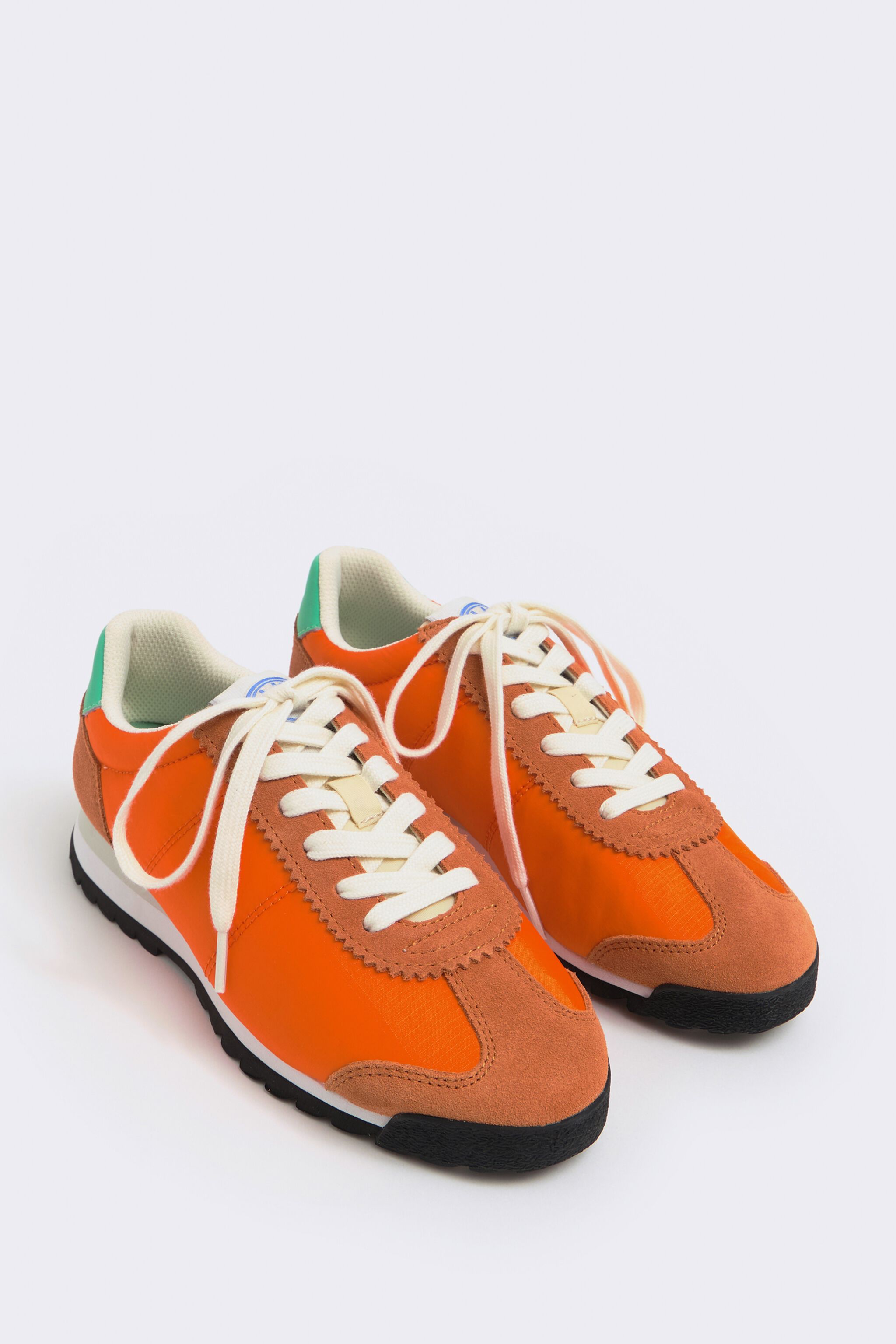Deportivas y sneakers de mujer | BIMBA Y LOLA Primavera Verano 2022