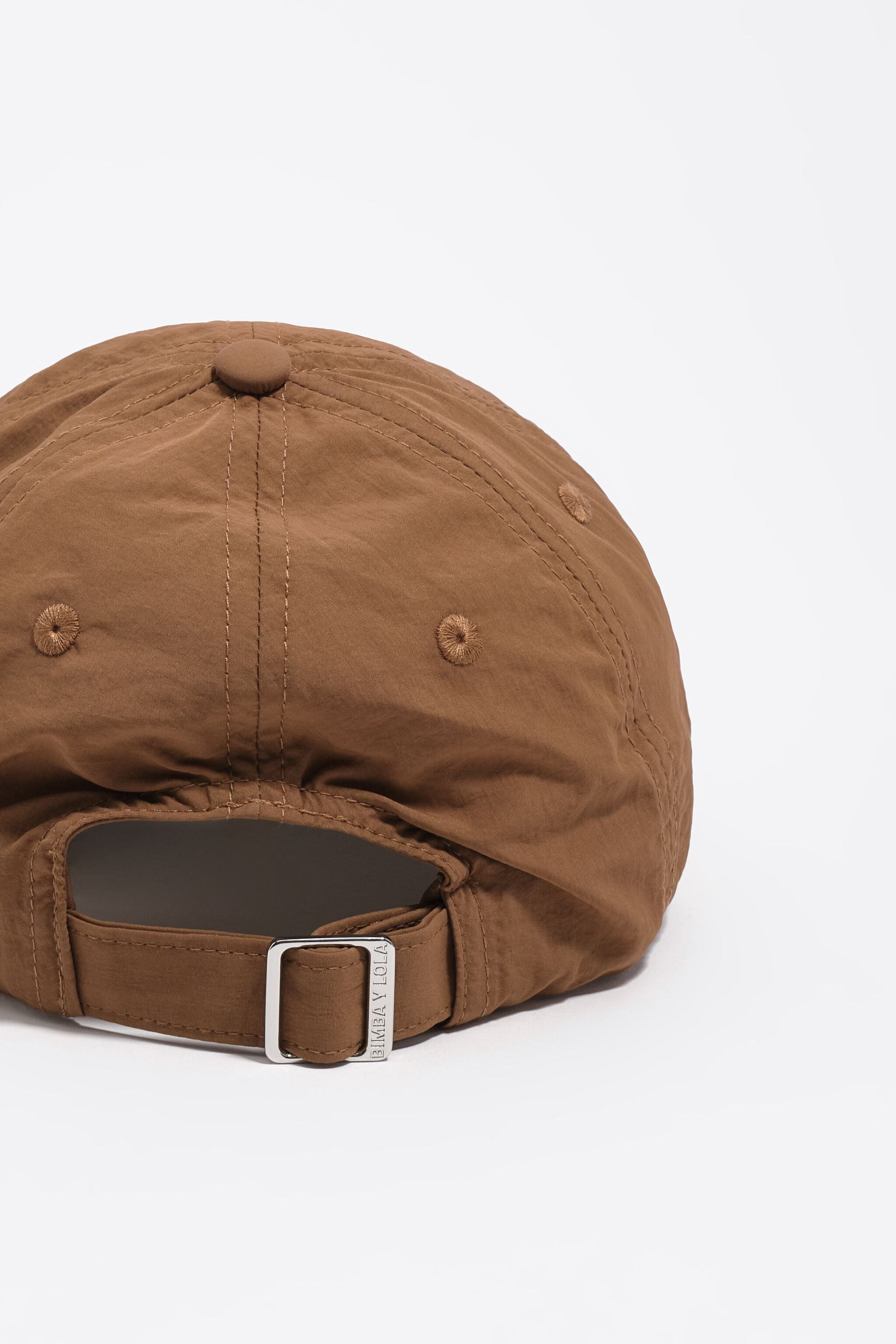 Camel nylon cap