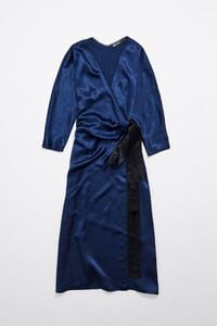 Długa granatowa dwurzędowa sukienka