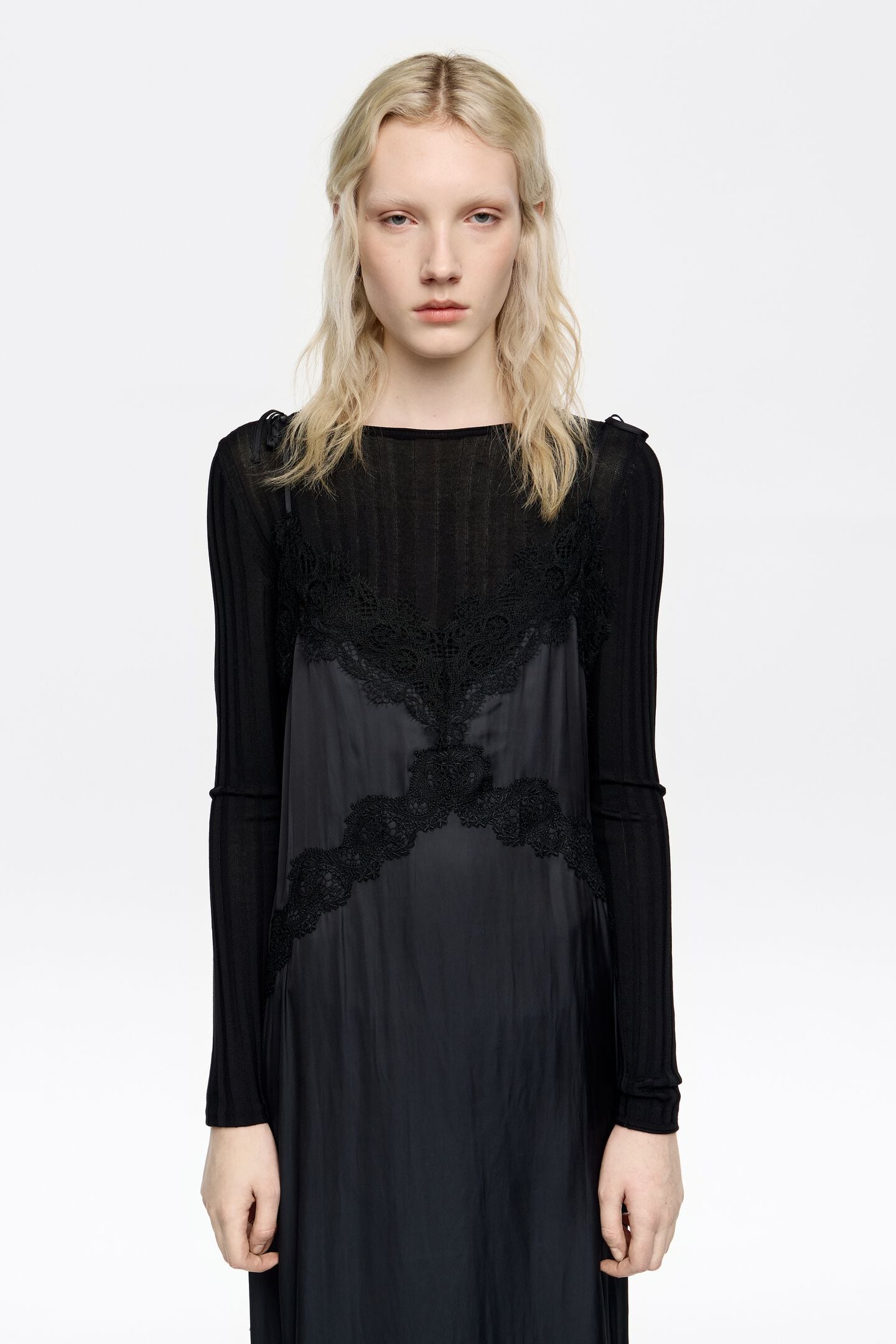 Navy blue fluid lace dress