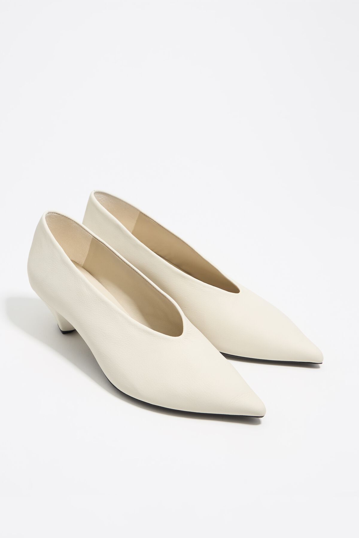 Escarpin en cuir blanc