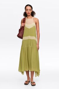 Vestido al&ccedil;as plissado linha A bicolor