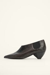 Brown snake print court shoe boot