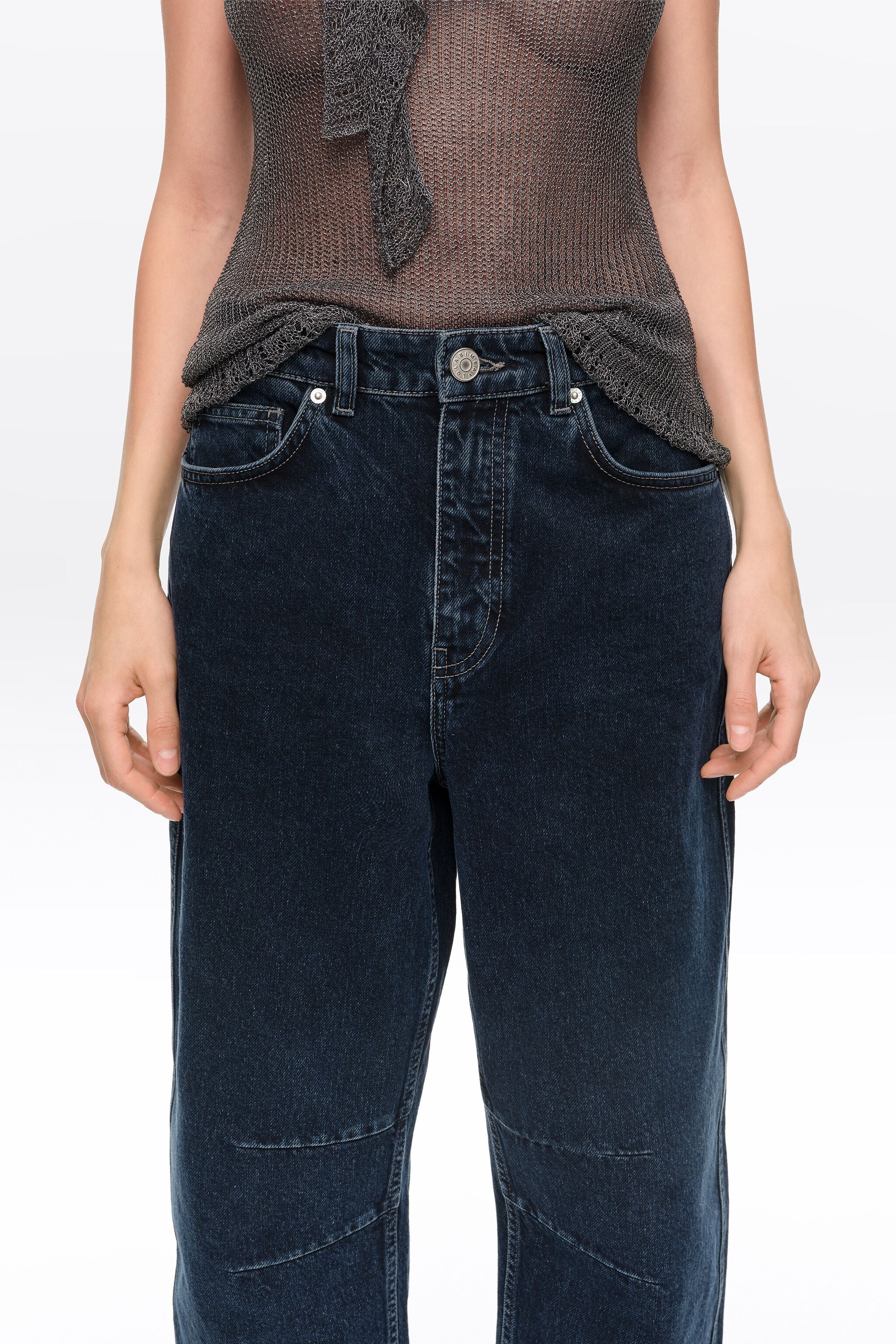 Pantalón denim barrel 5 bolsillos azul oscuro