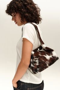 Bolso snaps mediano pelo marr&oacute;n
