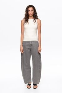 Ivory fitted boat-neck top