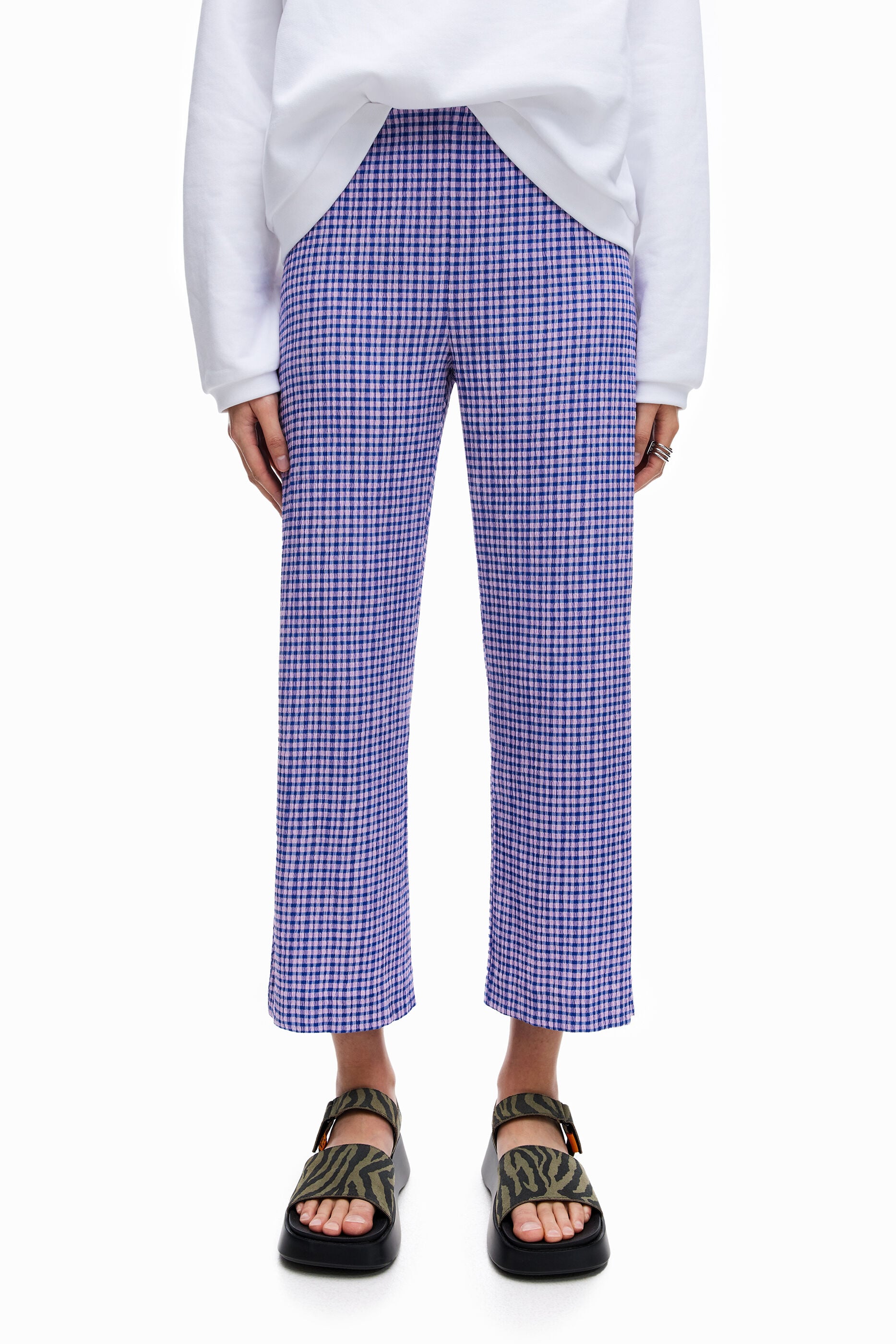 Blue gingham trousers