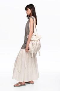 White woven large P&eacute;talo bag