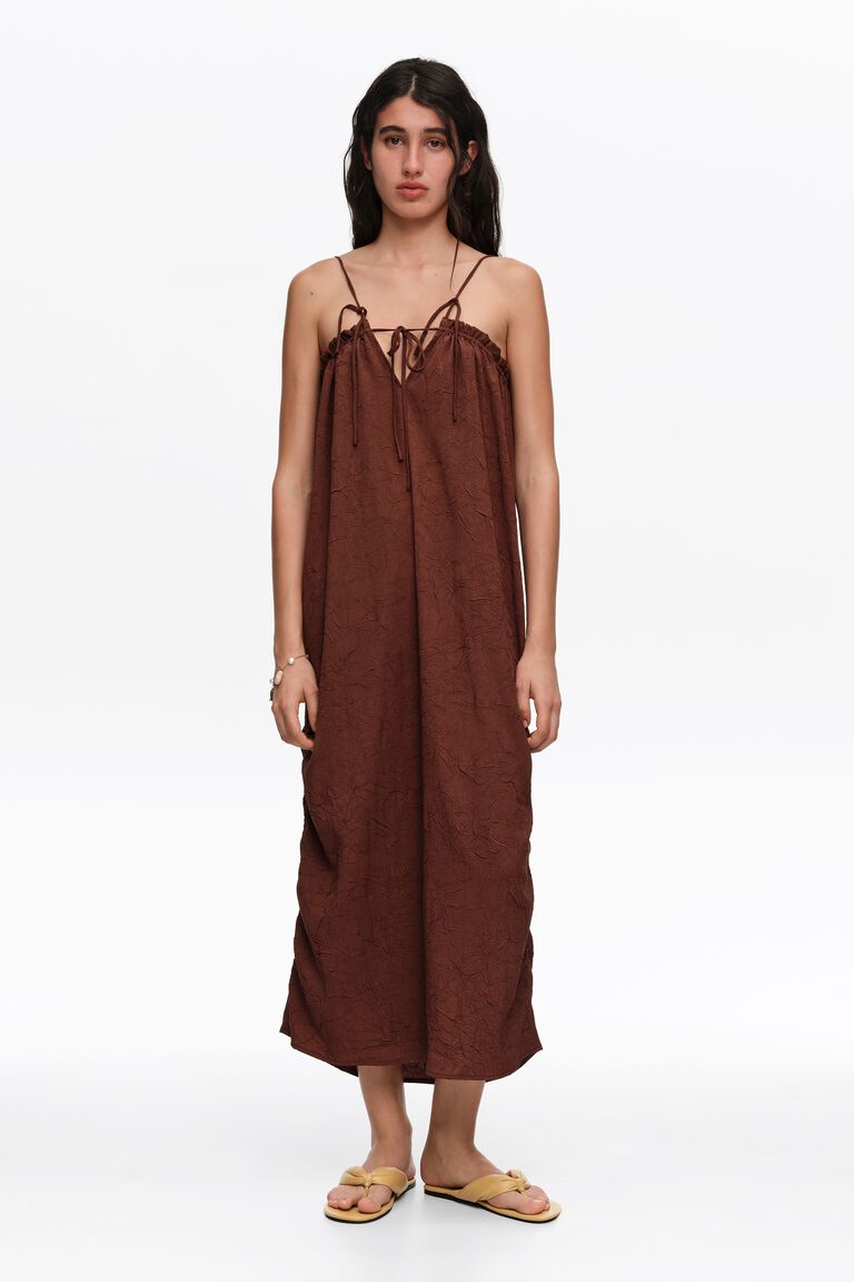 gimme whiplash midi dress brown Gimme Whiplash Midi Dress Brown Size M from Hello Molly