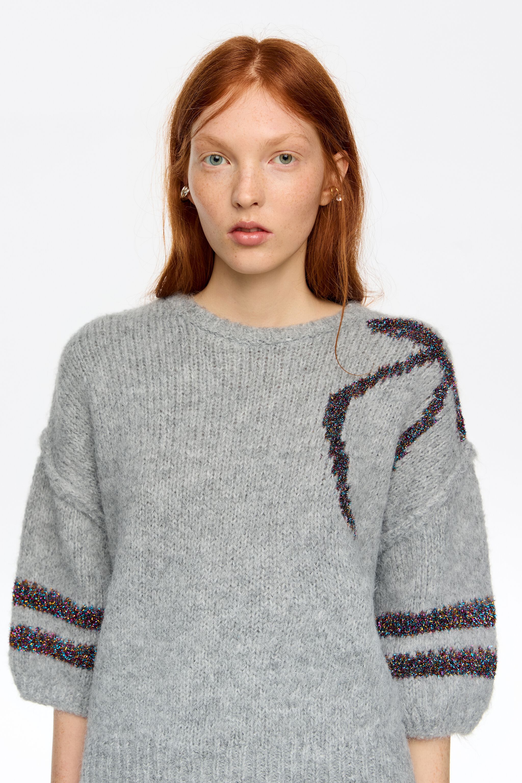 Light gray tinsel balloon sweater