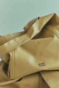 Large oatmeal leather Paper shoulder bag