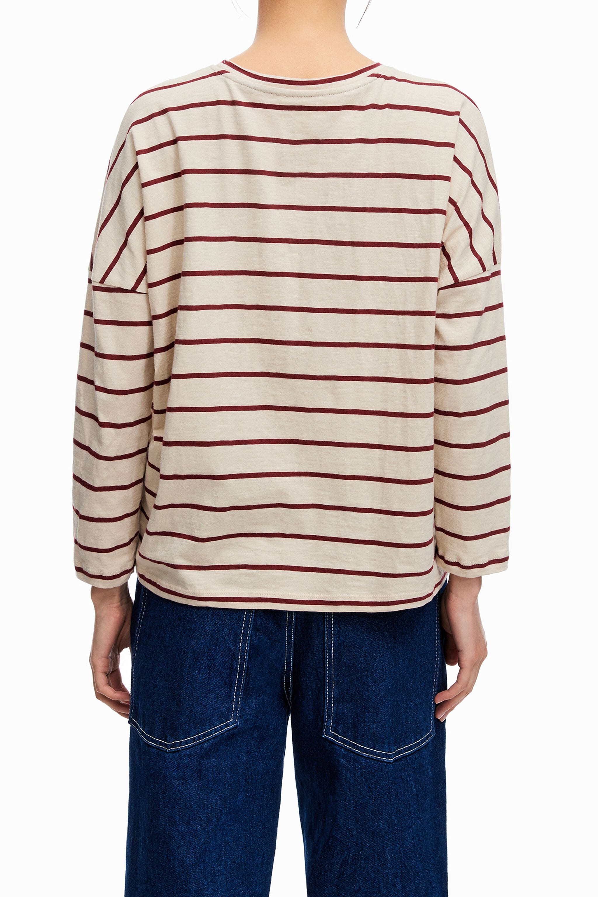 Brown striped T-shirt