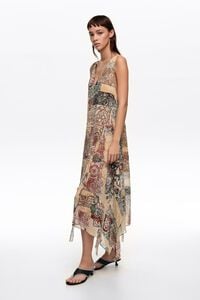 Vestido fluido irregular desflecado Lace marfil