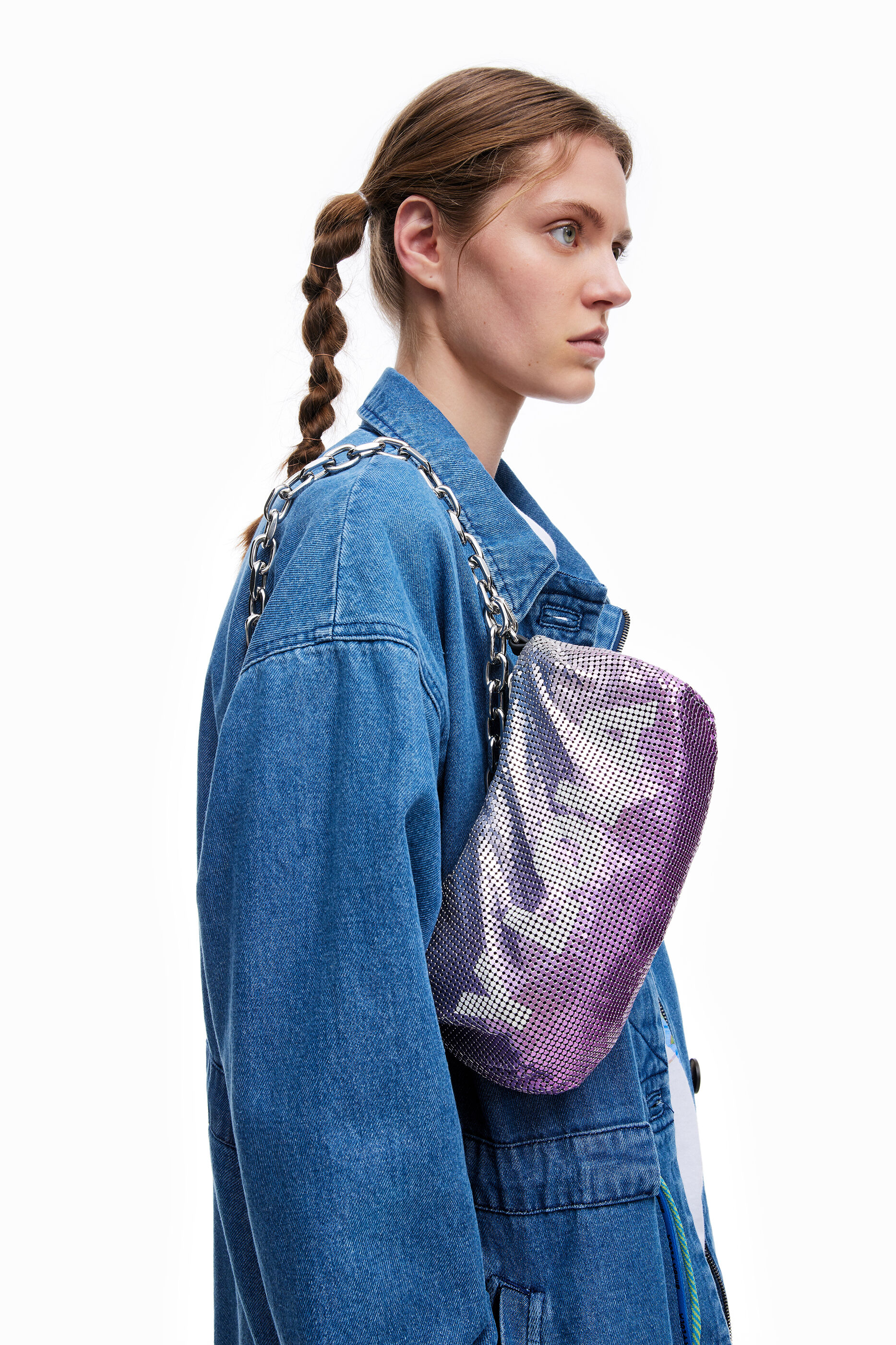 Bolso cilíndrico malla rosa