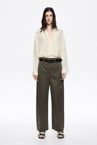 Pantal&oacute;n barrel algod&oacute;n caqui oscuro