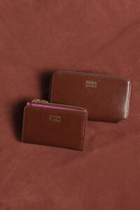 Medium dark tan leather wallet