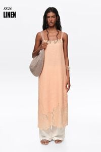 Robe midi en lin orange lav&eacute; et dentelle