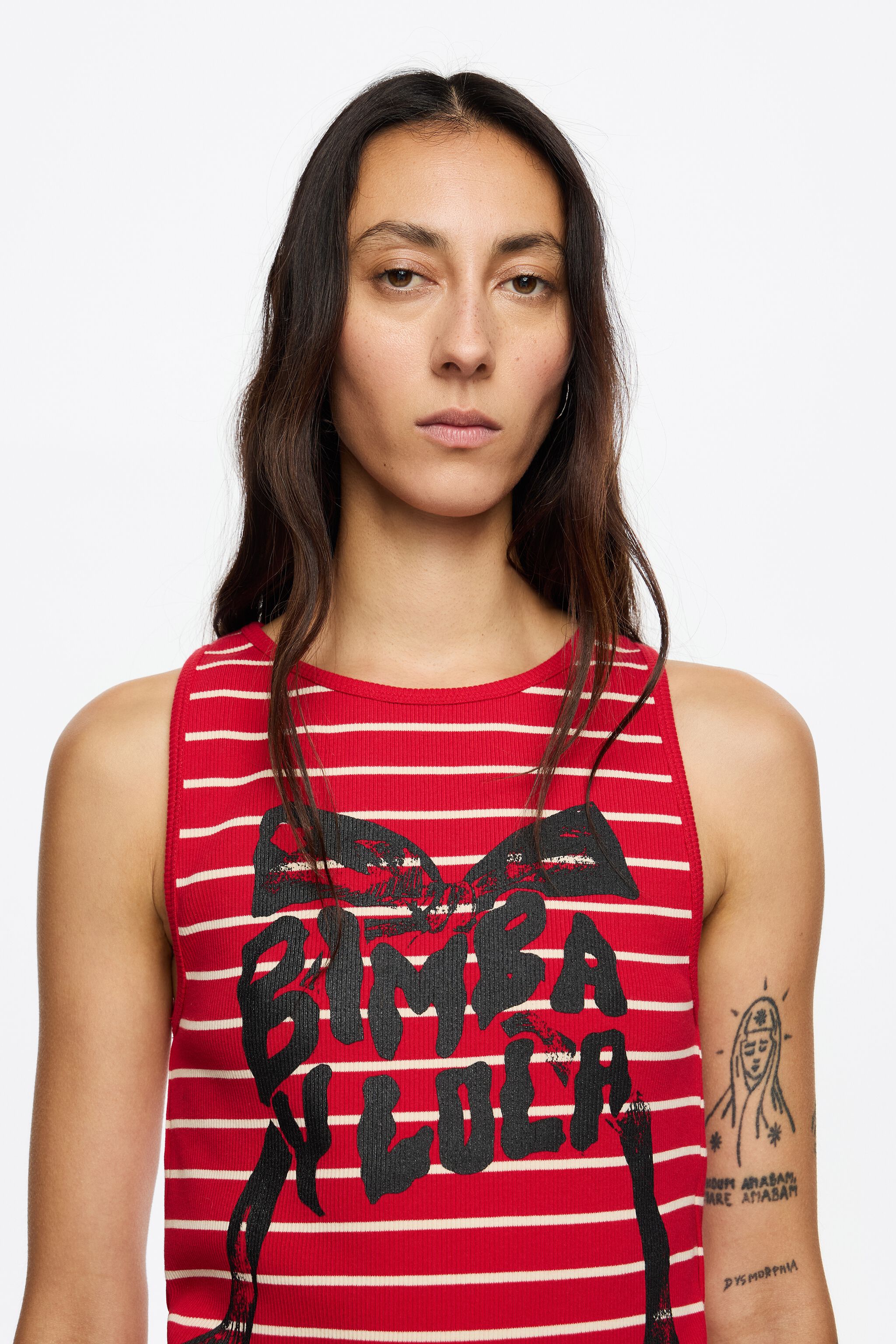 Red logo tie sleeveless top