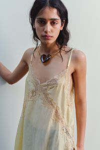 Amber resin heart choker necklace